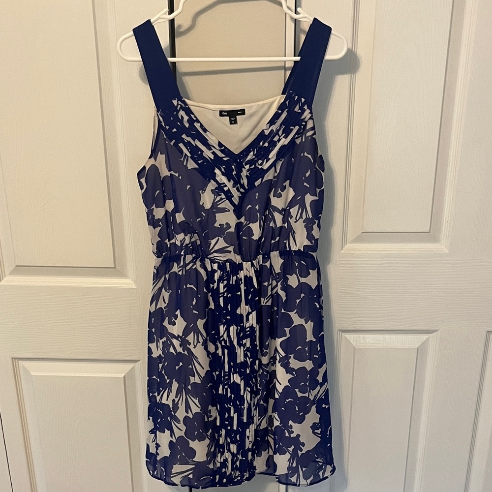 GAP Navy and White Floral Mini Dress